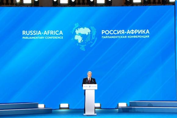Путин: Удължихме зърнената сделка заради изхранването на Африка