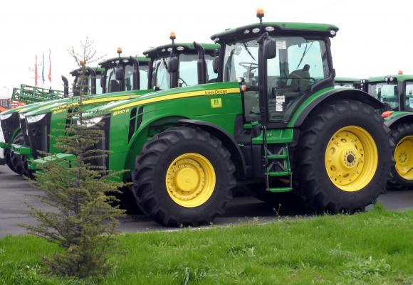 Регистрациите на трактори във Великобритания скочиха с една пета през юни