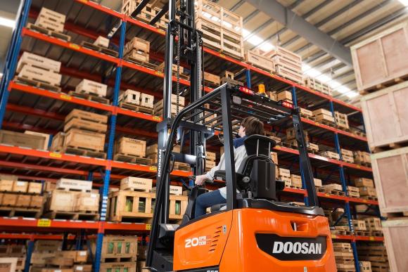 Doosan премести център за дистрибуция на части от Белгия в Германия