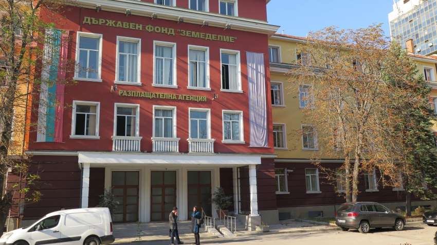 ��������������� ������� ��� � ���� �� ����� ���������� �� 1 ������