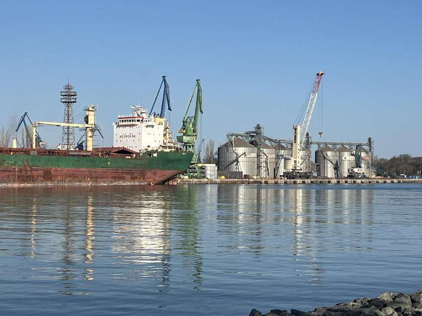 ������ ����� ������� ����� �� ����������