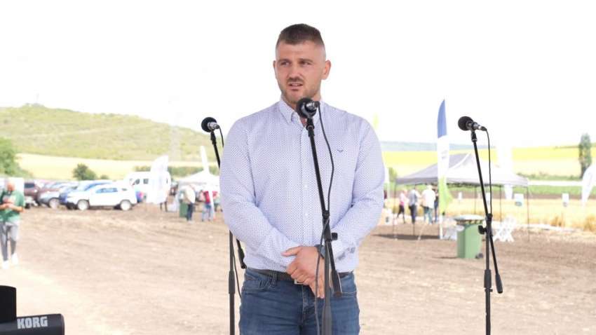 �� ������ ������������ ������� ����� ���-�������� �������� ������ �� ��������