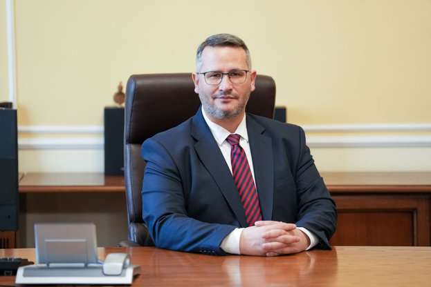 ������� �� ������������� � �������� �� �������: ����� ����� ���